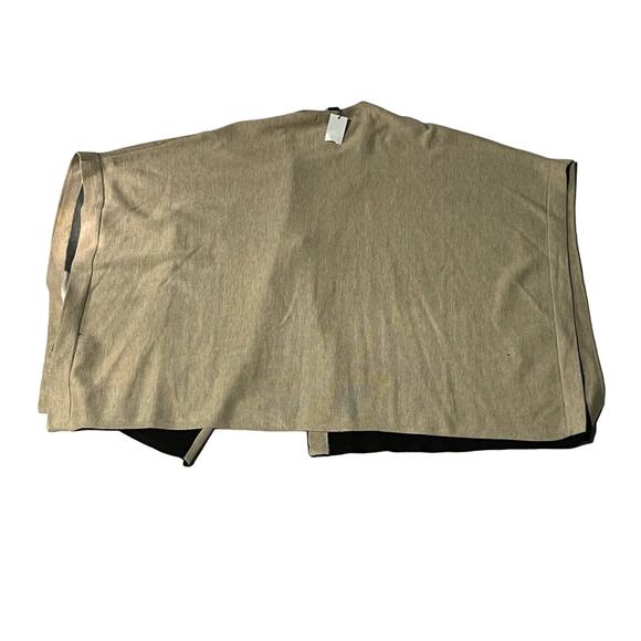 Calvin Klein NWT Poncho Wrap Sweater – Neutral Color Block, One Size - Picture 8 of 11